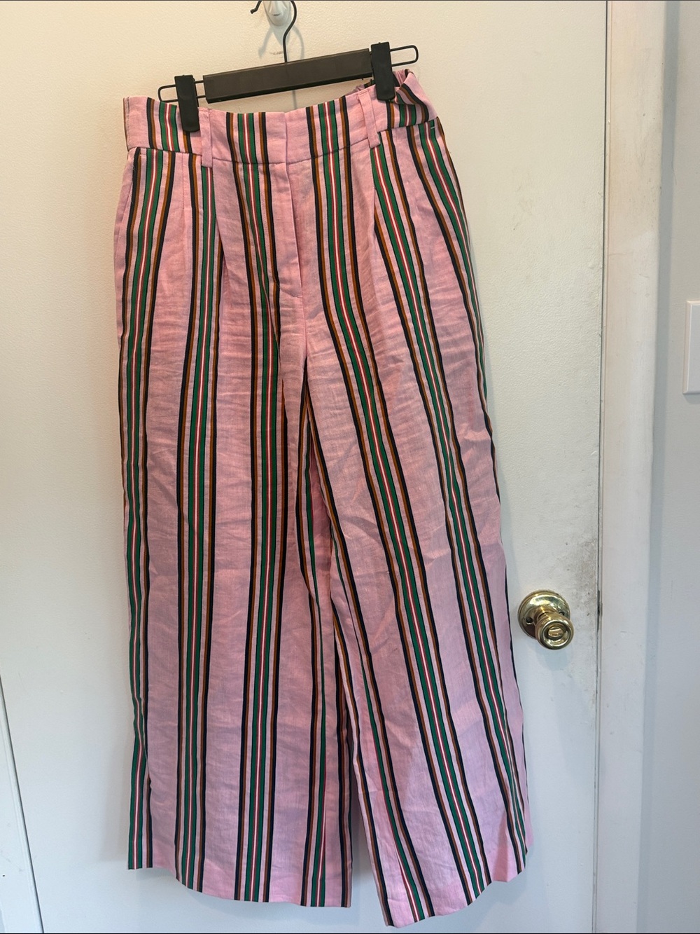 Striped Wide-Leg Pink Linen-Blend pants!